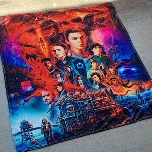 Stranger Things Character Print Throw Blanket Soft Comfy Netflix Show Seris Fan